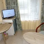 فيكتوريا فارنا
