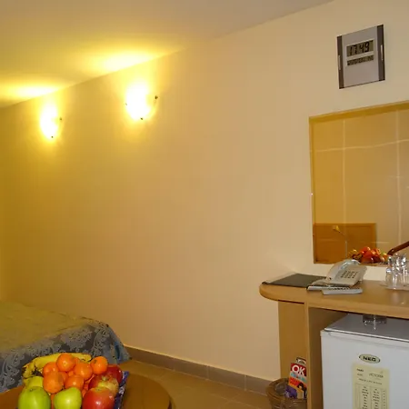 Хотел виктория 3*