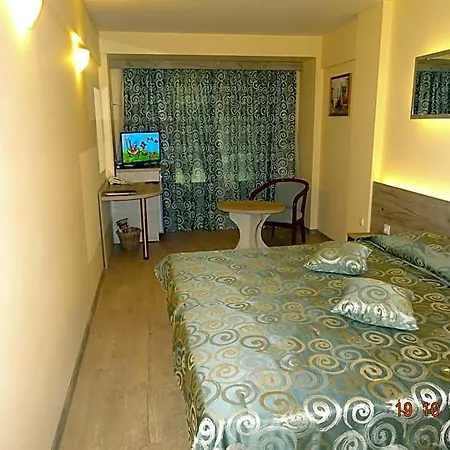فندق فيكتوريا 3*