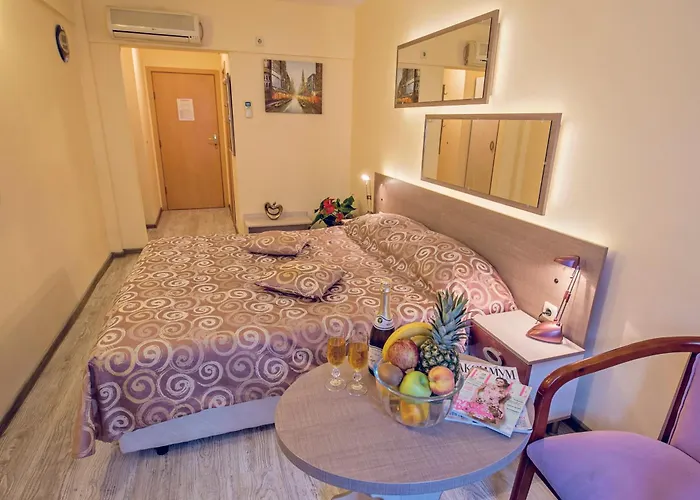 فندق فيكتوريا 3*