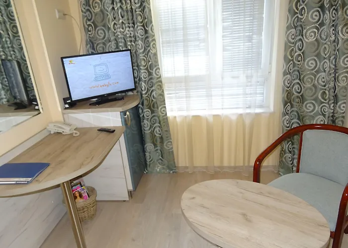 فيكتوريا فارنا